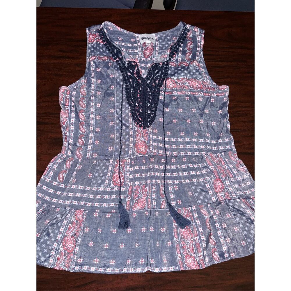 Wrangler Tank Top Size Large